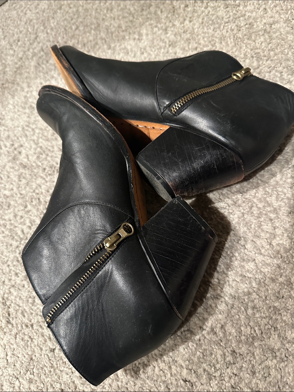 FORTRESS Booties - Picture 4 of 4
